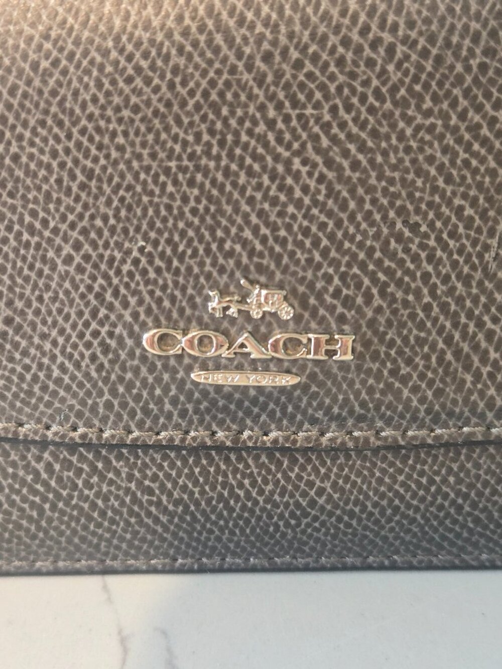 COACH wallet - Picture 2 of 14